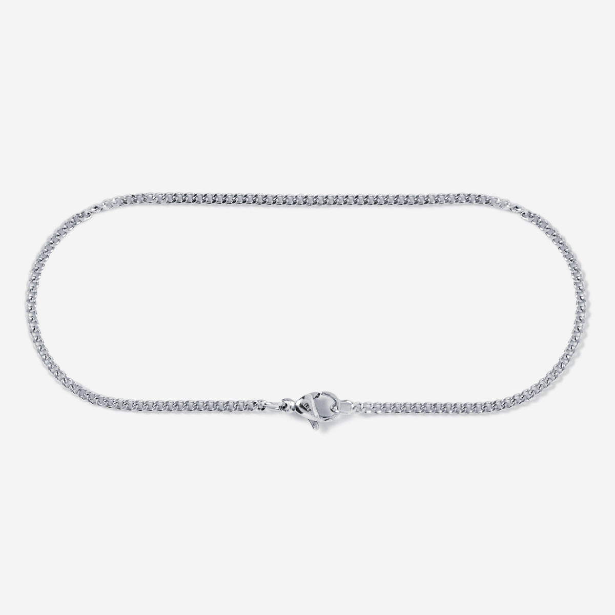 A silver stainless steel men's slim curb chain bracelet from Australian jewellery brand Billie Jo, the perfect waterproof and sweat proof everyday bracelet and an ideal gift for men who love low maintenance jewellery