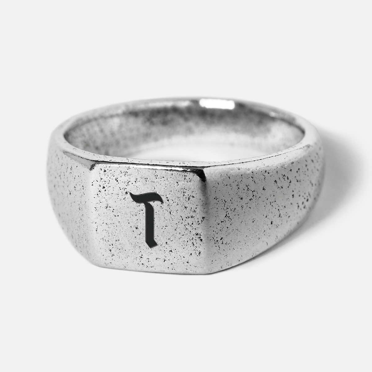 INITIAL MONUMENT RING