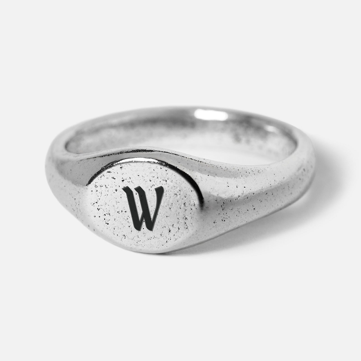 INITIAL DUSK RING
