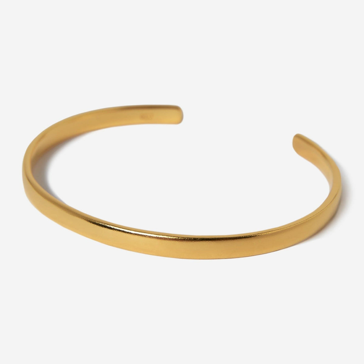 The Billie Jo Drifter Cuff in 18k gold vermeil, a minimalist and modern men's jewellery piece from our Gold Coast studio.