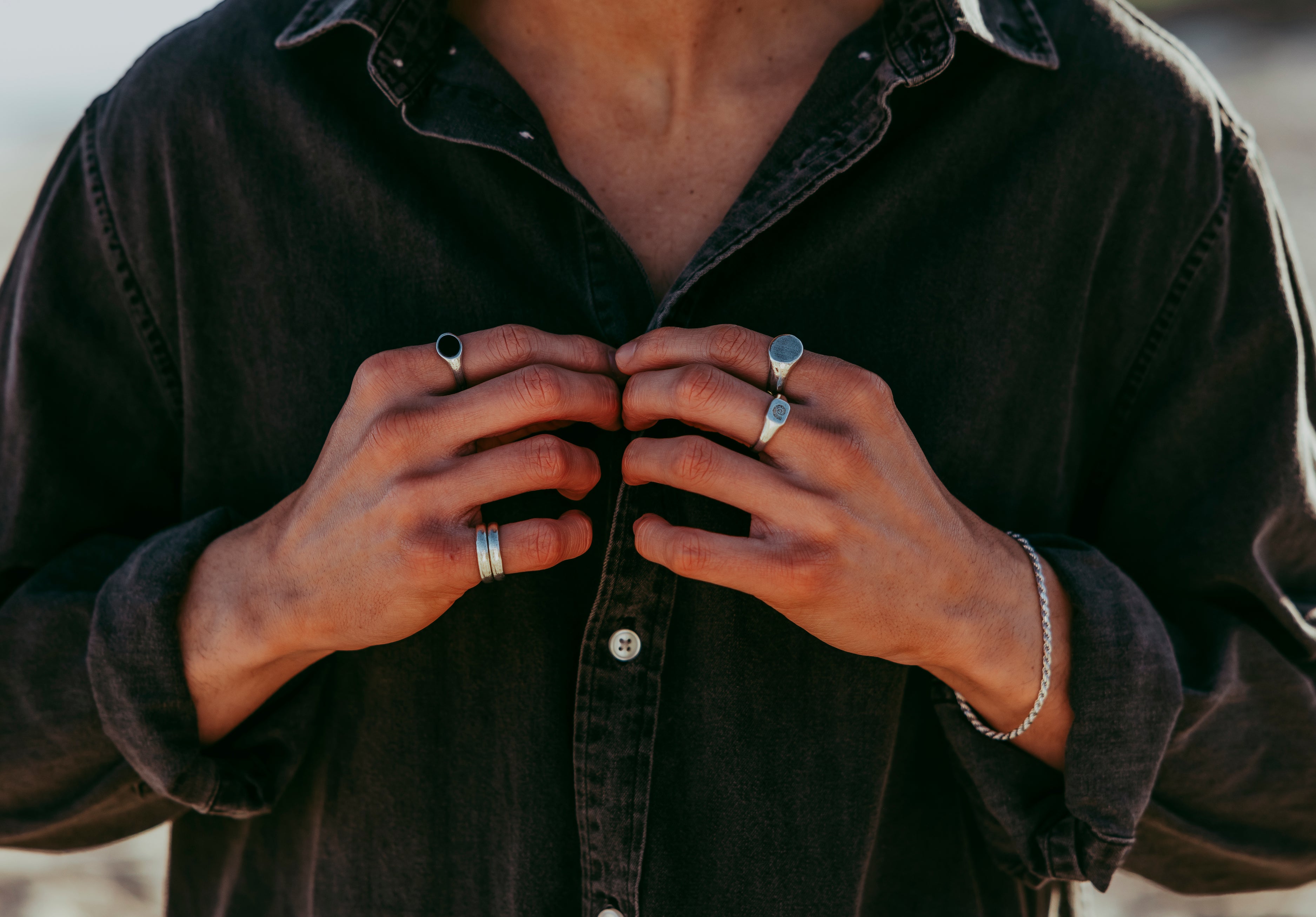 What is 925 Sterling Silver? Your Guide to Solid, No-Bullshit Jewellery