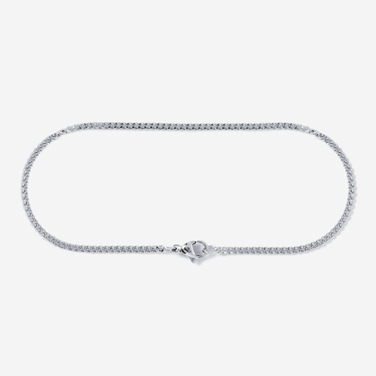 A silver stainless steel men's slim curb chain bracelet from Australian jewellery brand Billie Jo, the perfect waterproof and sweat proof everyday bracelet and an ideal gift for men who love low maintenance jewellery