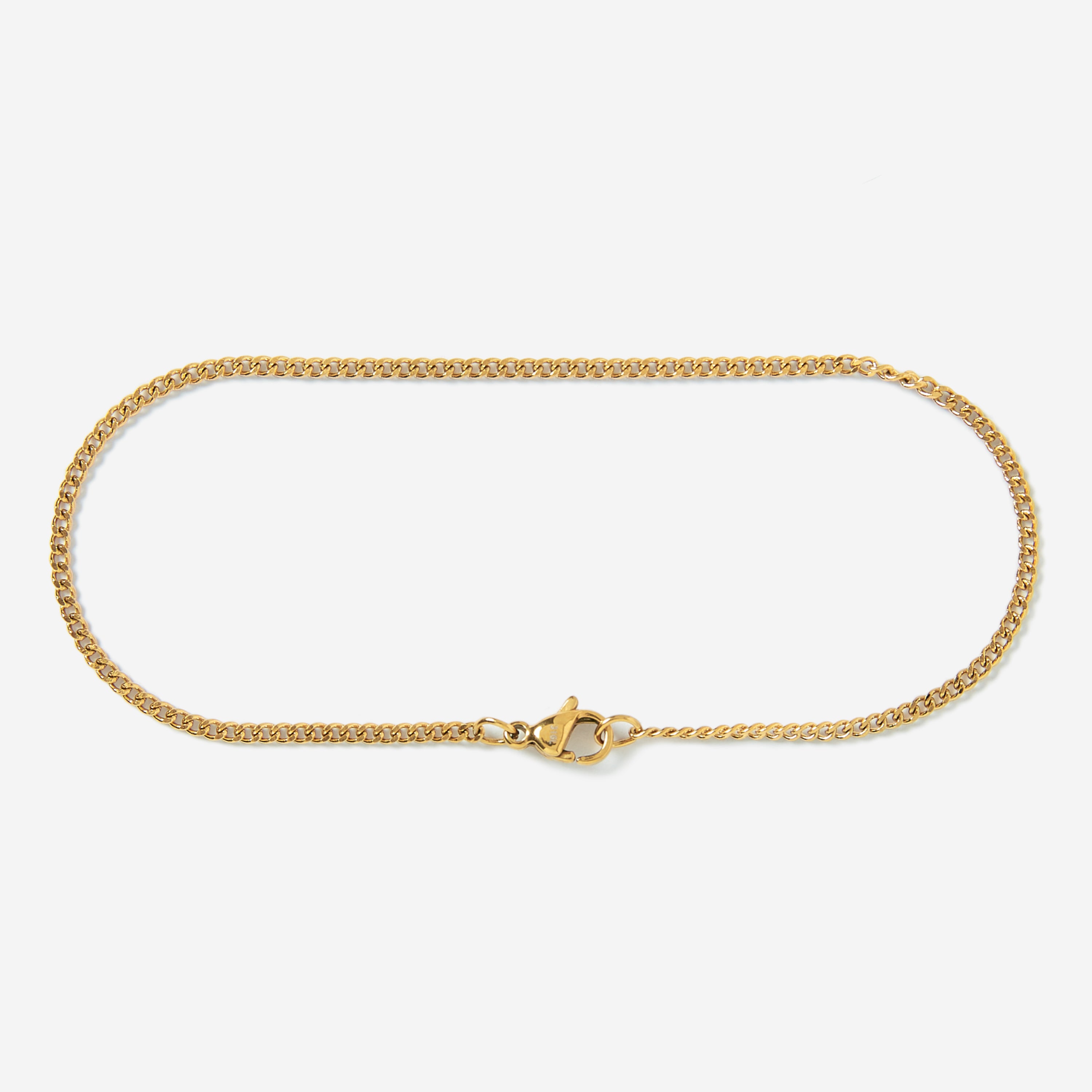 A gold stainless steel men's slim curb chain bracelet from Australian jewellery brand Billie Jo, the perfect waterproof and sweat proof everyday bracelet and an ideal gift for men who love low maintenance jewellery